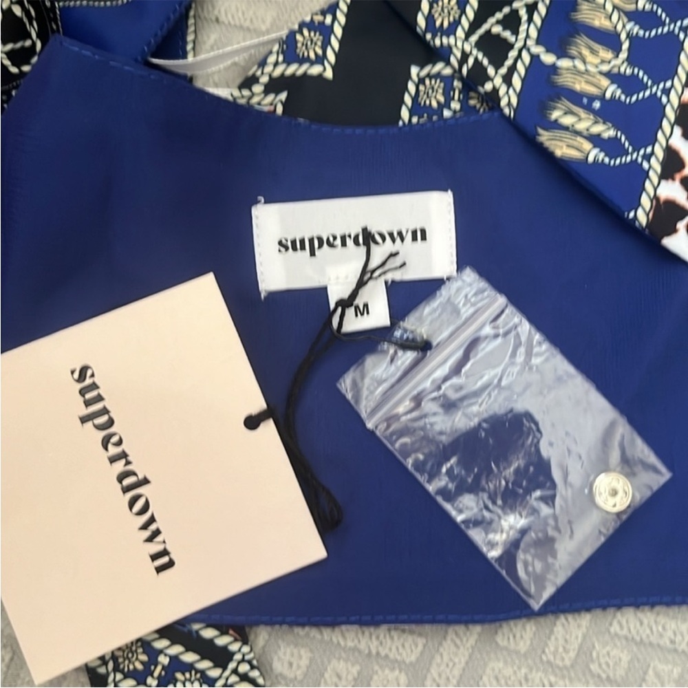 Superdown Alondra Halter Wrap Top - Picture 3 of 4